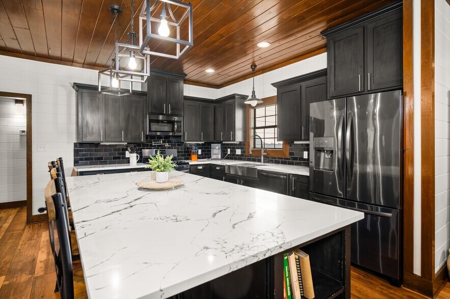More Photos Of 54 Indian Creek Rd, Woodworth General Retail For Sale