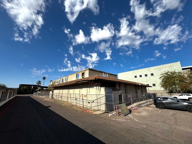 More Photos Of 1310 E McDowell Rd, Phoenix Assisted Living For Sale