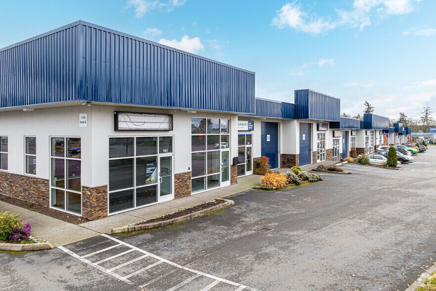 More Photos Of 11105 Steele St S, Tacoma Flex For Lease