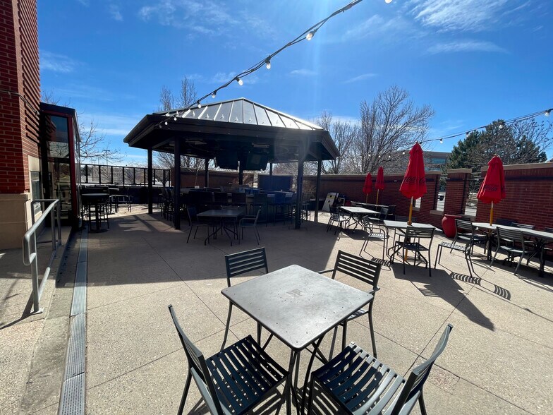 More Photos Of 7401 E 1st Ave, Denver Bar For Sale