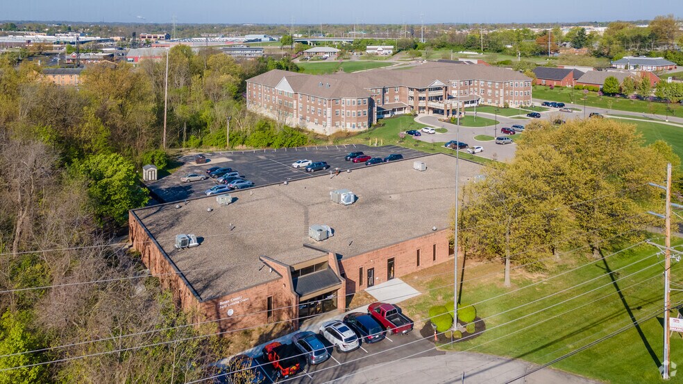 More Photos Of 7627 Ewing Blvd, Florence Office For Lease