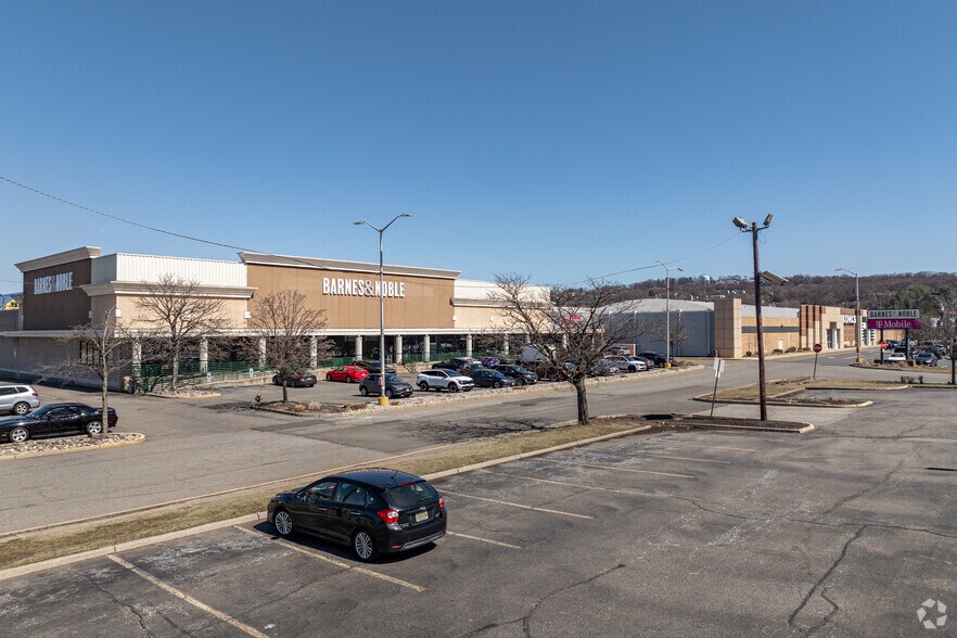 More Photos Of 1710 US Highway 46, Little Falls Unknown For Lease