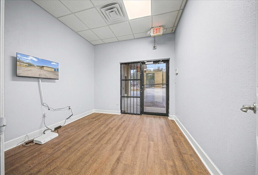 More Photos Of 2733 SE 58th Ave, Ocala Freestanding For Lease