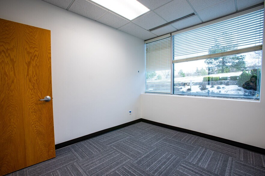 More Photos Of 5610 Ward Rd, Arvada Light Manufacturing For Lease