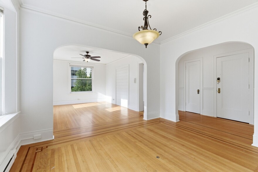 More Photos Of 507 S Howard St, Spokane Apartments For Sale