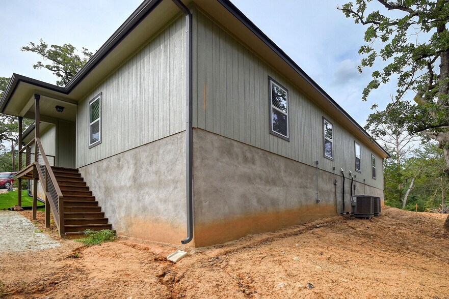 More Photos Of , Bastrop Specialty For Sale