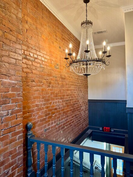 More Photos Of 108 N Jefferson Ave, Eatonton Storefront Retail Office For Sale