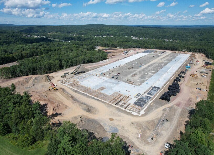 More Photos Of 246 Warner rd, Tannersville Warehouse For Lease