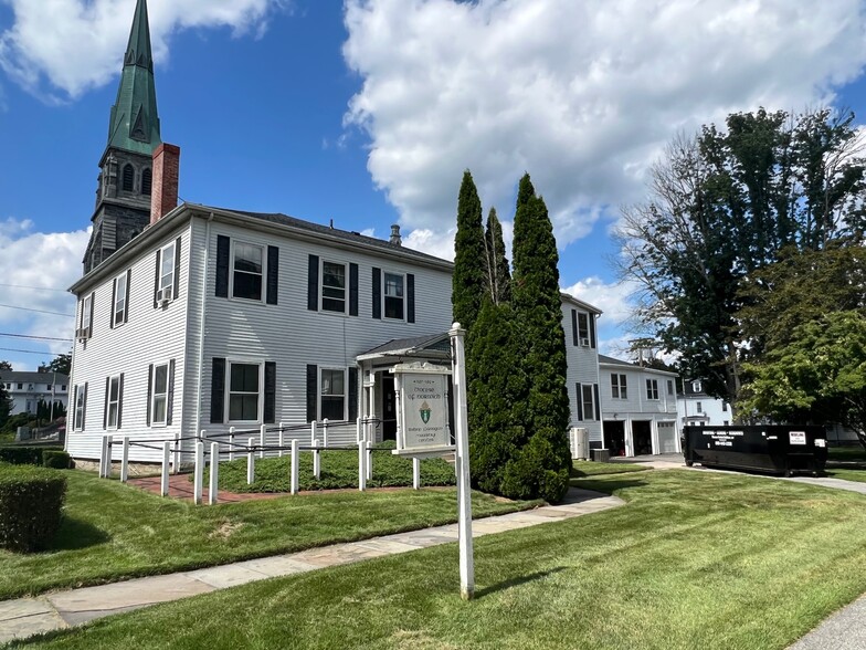 Primary Photo Of 7 Otis St, Norwich Religious Facility For Sale