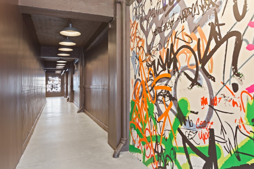 More Photos Of 195-197 Chrystie St, New York Office Residential For Lease