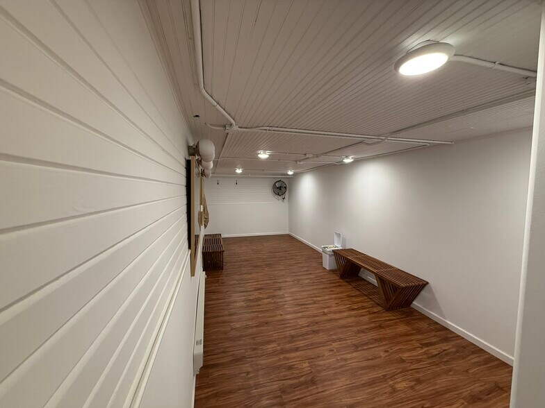 More Photos Of 333 Market St, Zanesville General Retail For Sale