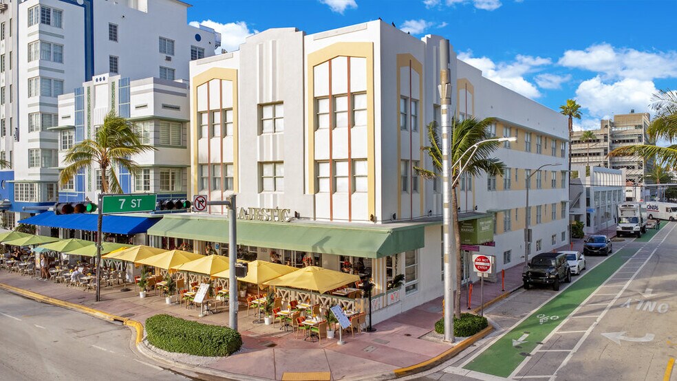 More Photos Of 660 Ocean Dr, Miami Beach Hotel For Sale