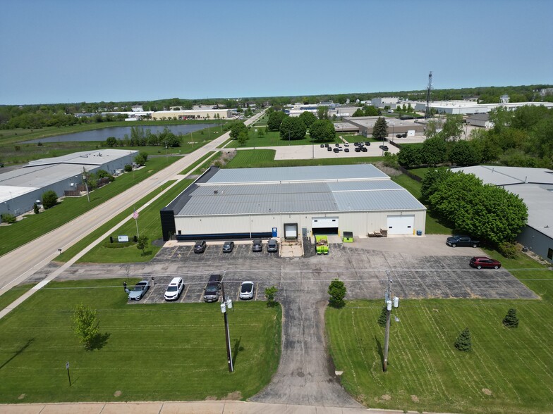 Primary Photo Of 3200 N Main St, Oshkosh Warehouse For Lease