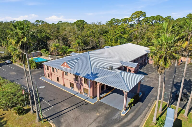 More Photos Of 249 US Highway 98, Apalachicola Hotel For Sale