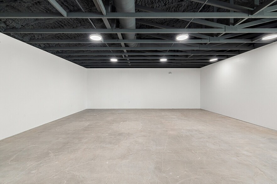 More Photos Of 301-303 Elliott St, Taylor Office For Lease