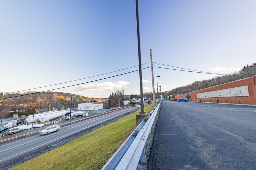 More Photos Of 120 Sunrise Ave, Honesdale Medical For Lease