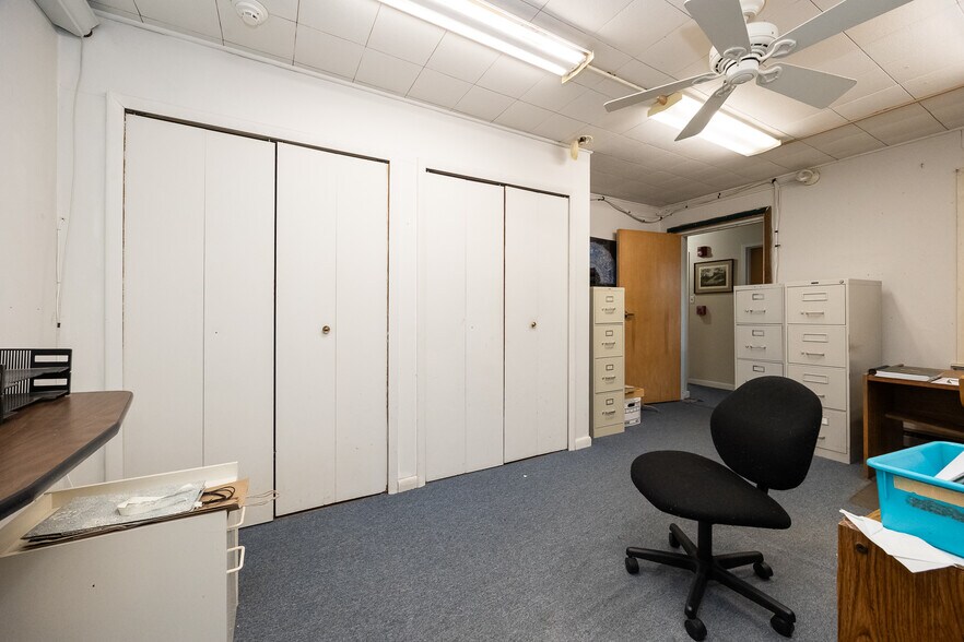 More Photos Of 1340 Pottstown Pike, West Chester General Retail For Sale