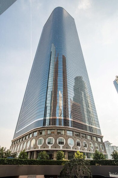 More Photos Of 350 S Grand Ave, Los Angeles Office Residential For Lease