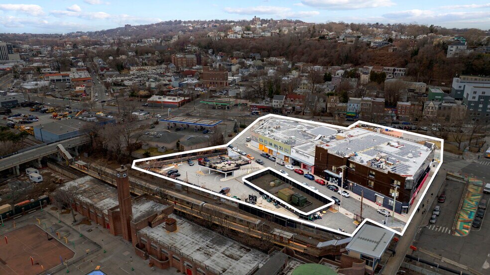 More Photos Of 2 Minthorne St, Staten Island Restaurant For Lease