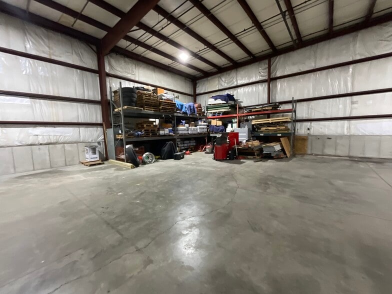 More Photos Of 7377 Expressway Ct SW, Grand Rapids Warehouse For Lease