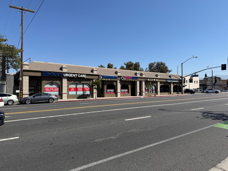 More Photos Of 401 W Los Feliz Rd, Glendale Storefront For Lease