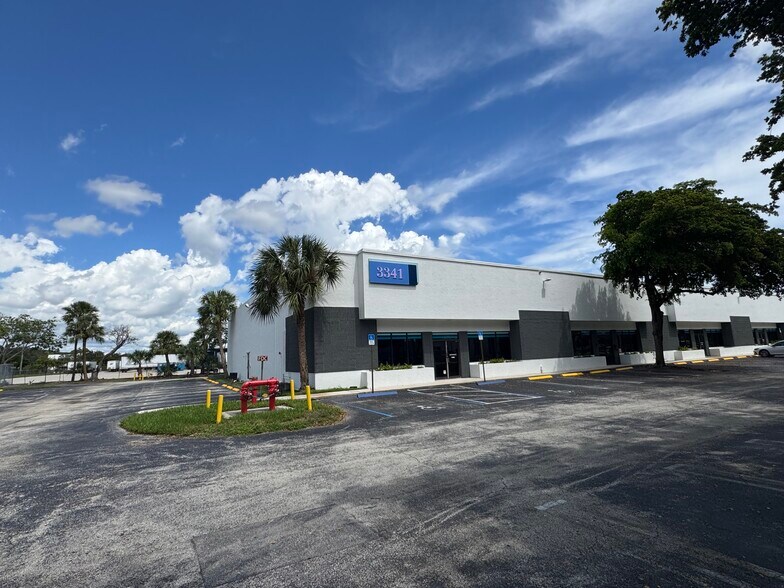 More Photos Of 3245-3341 W McNab Rd, Pompano Beach Warehouse For Lease