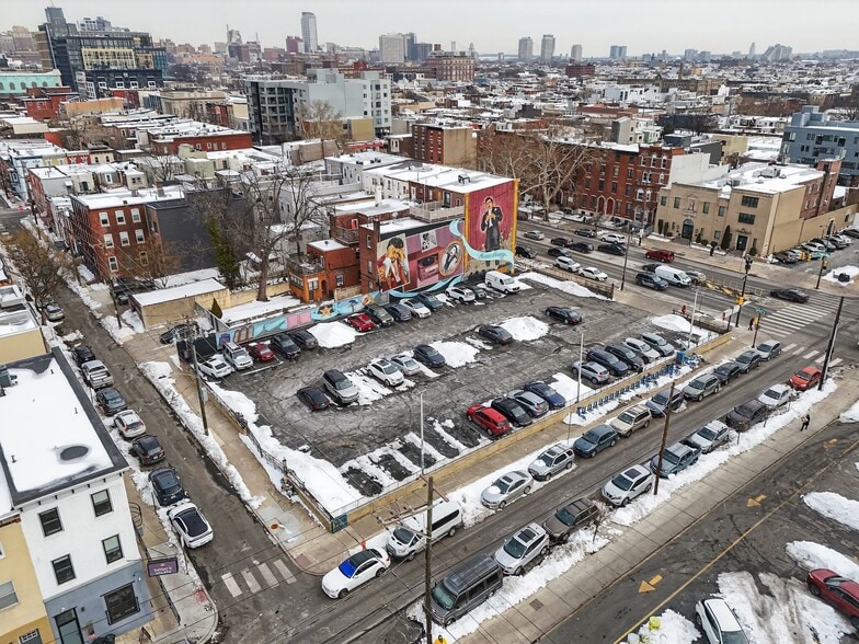 More Photos Of 1328 S Broad St, Philadelphia Land For Sale
