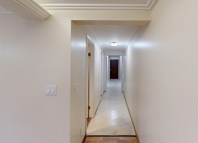 More Photos Of 7914-7916 110 St NW, Edmonton Apartments For Sale