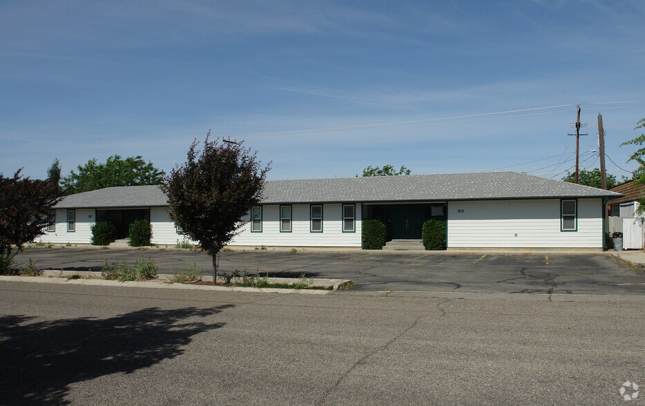 More Photos Of 813-827 S La Cassia Dr, Boise Office For Lease