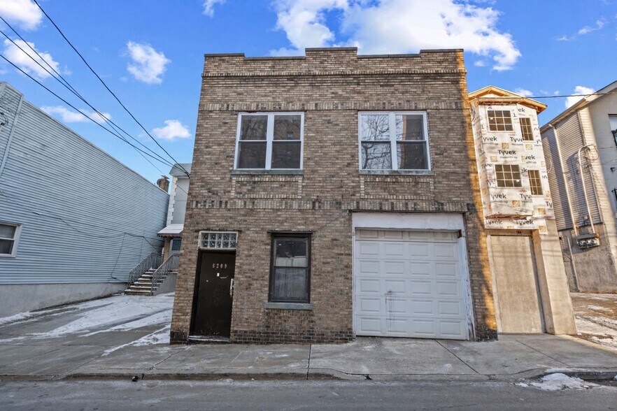 More Photos Of 6209 Adams St, West New York Office For Sale