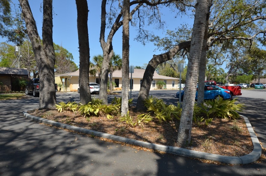 Primary Photo Of 3869 Nova Rd, Port Orange Office For Lease