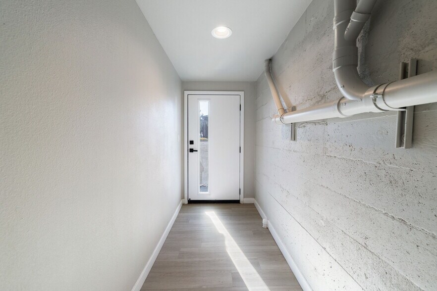 More Photos Of 943 S Wells Ave, Reno Specialty For Sale