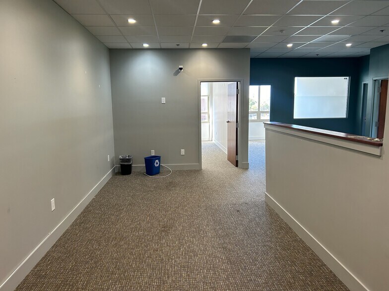 More Photos Of 1001 Broadway, Millbrae Medical For Lease