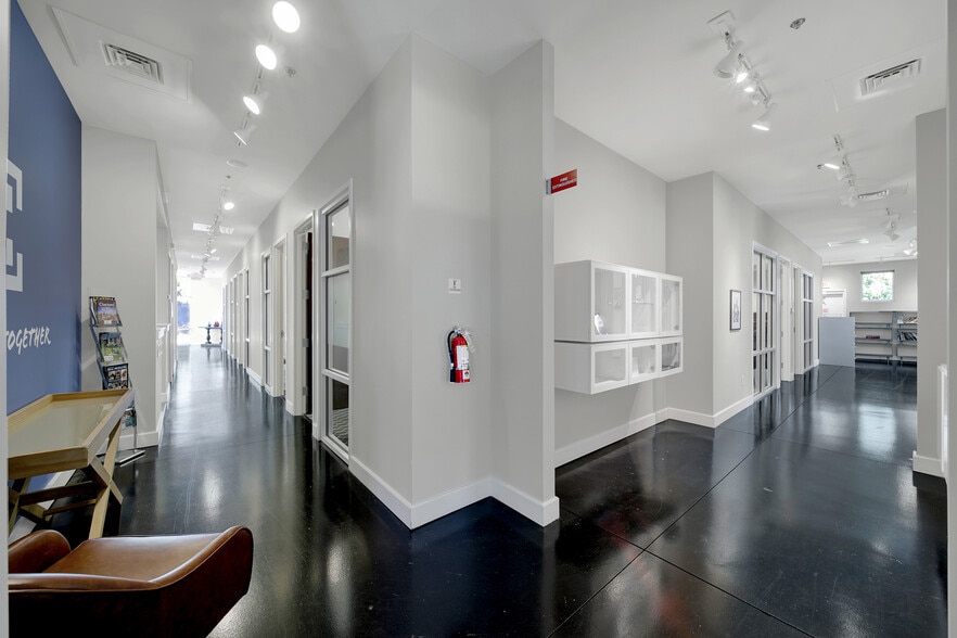 More Photos Of 2010 S Tryon St, Charlotte Loft Creative Space For Sale