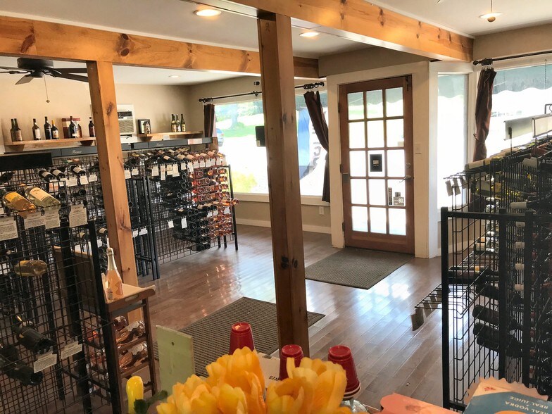More Photos Of 5059 US Highway 209, Accord Storefront Retail Residential For Sale