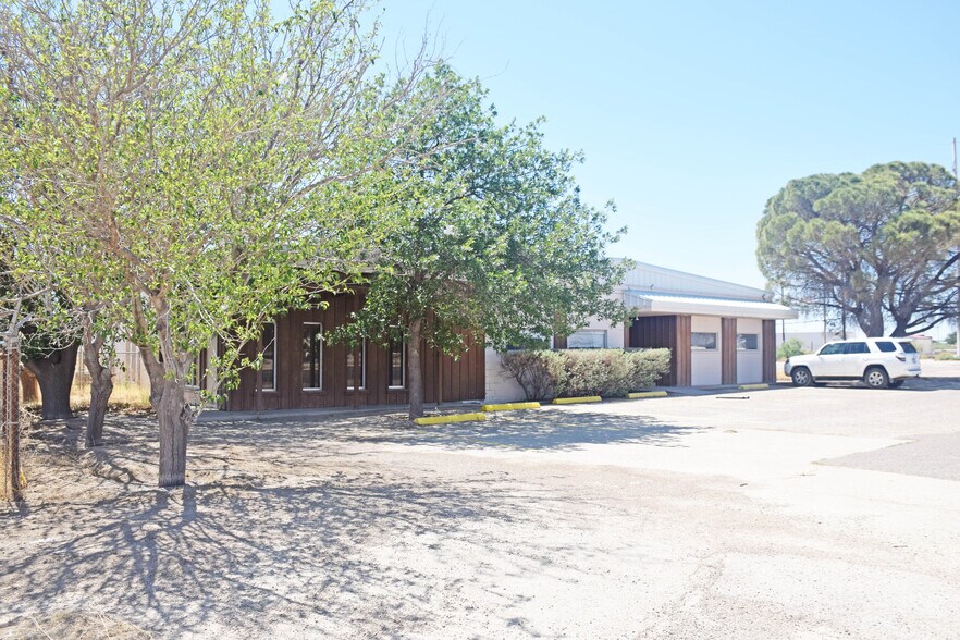 More Photos Of 1073 N FM 1936, Odessa Warehouse For Sale