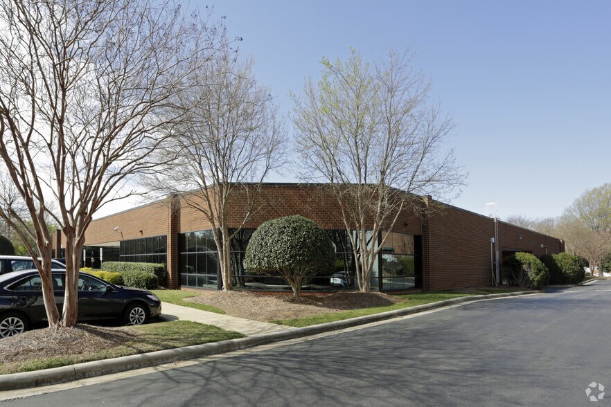 More Photos Of 3514 Bush St, Raleigh Office For Lease