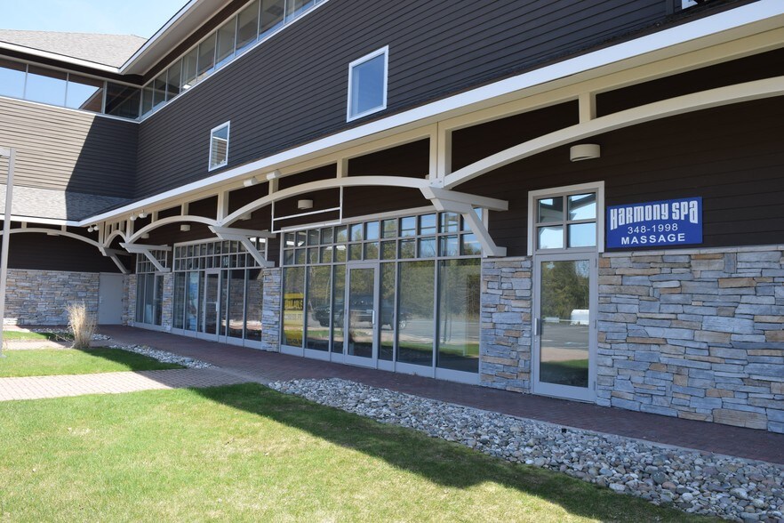 More Photos Of 3890 Charlevoix Rd, Petoskey Medical For Lease