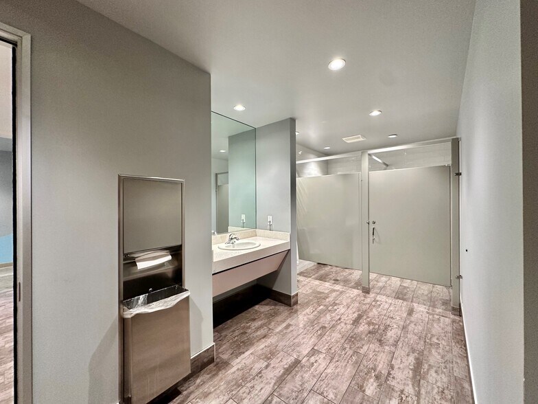 More Photos Of 101 Hope St, Mountain View Office For Lease