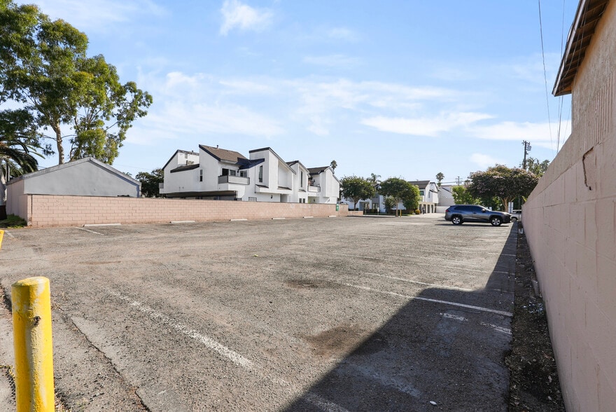 More Photos Of 846 N Van Ness Ave, Santa Ana Land For Sale