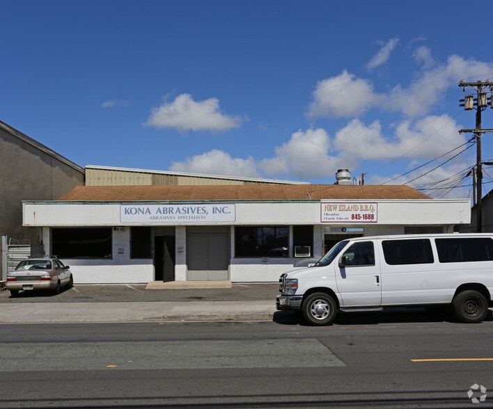 More Photos Of 148-206 Mokauea St, Honolulu Unknown For Lease
