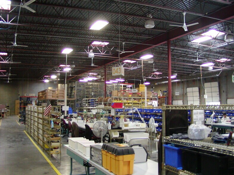 More Photos Of 340 E 56th Ave, Denver Manufacturing For Lease