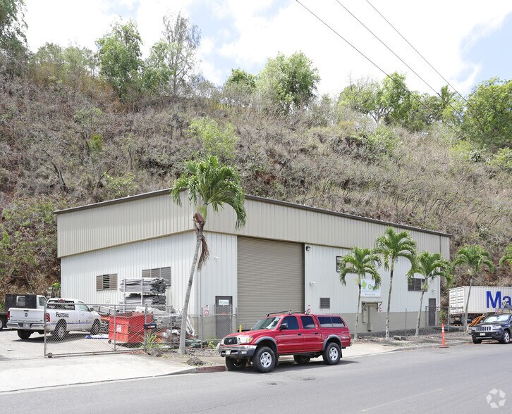 Primary Photo Of 96-1333 Waihona St, Pearl City Warehouse For Lease