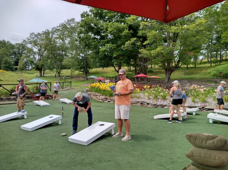 More Photos Of 304 Sutherland Rd, East Meredith Specialty For Sale