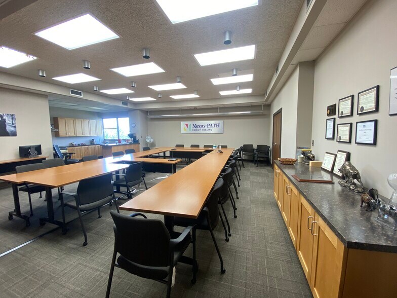More Photos Of 1202 Westrac Dr, Fargo Office For Lease