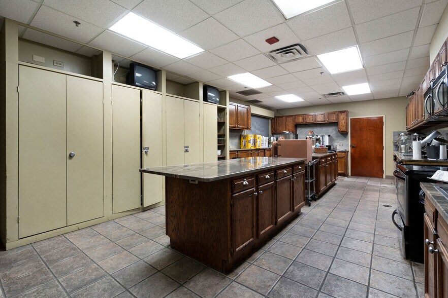 More Photos Of 4665 Macland Rd, Powder Springs Religious Facility For Sale