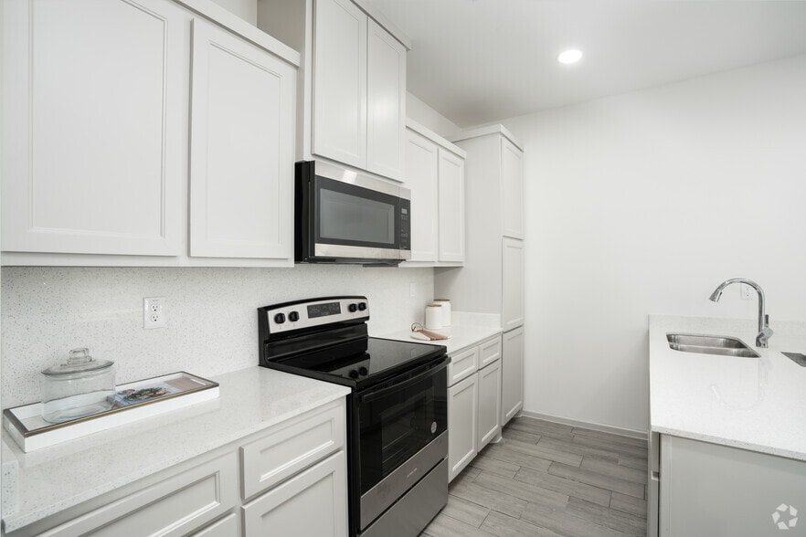 More Photos Of 1802 N Sugar Rd, Edinburg Apartments For Sale