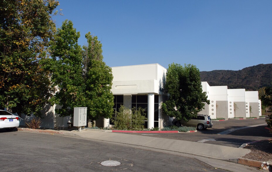 More Photos Of 410 Bryant Cir, Ojai Warehouse For Sale