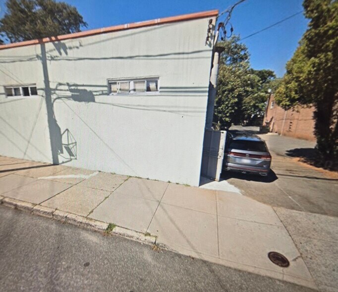 More Photos Of 163 Broadway, Amityville General Retail For Sale