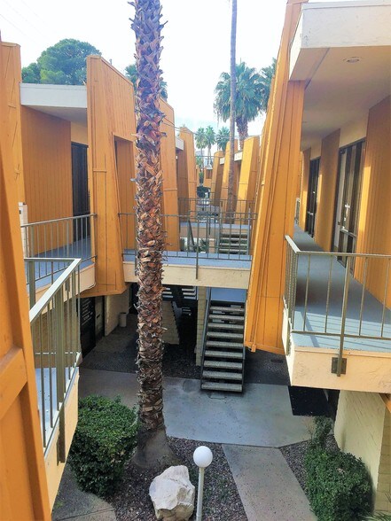 More Photos Of 1700 E Desert Inn Rd, Las Vegas Office Residential For Lease